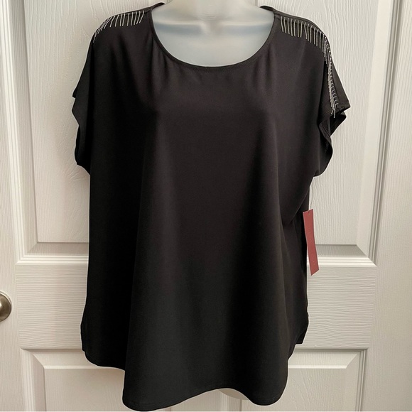 LOVE SCARLETT BLACK KNIT TOP WITH SILVER TONE BEADED FRINGE TRIM NWT 1X PLUS - Picture 1 of 11